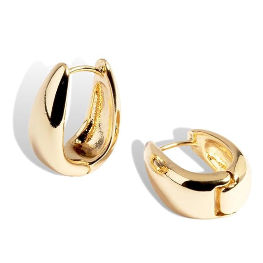 Chic Chunky Oval Huggie Hoop Earrings for Women Fashion | Stylish Trendy Latest Gold Bali Western Dainty Ear Accessories | Korean Earrings for Girls